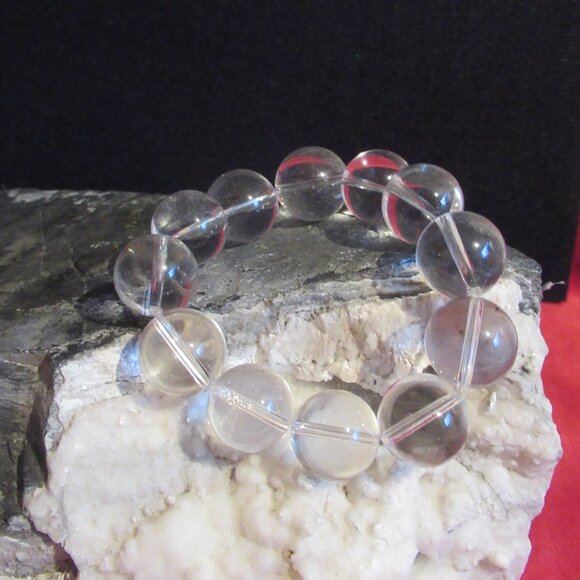 Clear Quartz Crystal Bracelet, Chunky, restrung, Vintage - Picture 3 of 10